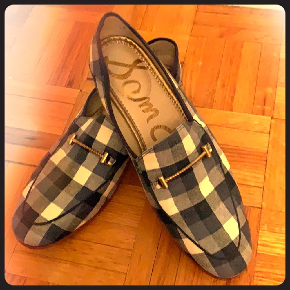 Plaid linen loafers